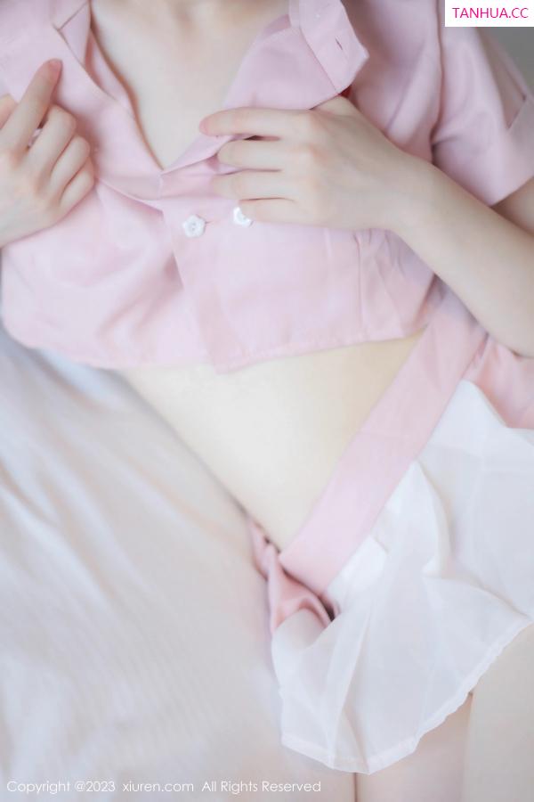   [XiuRen]高清写真图 2023.07.17 No.7090 林悠悠 白丝美腿第70张图片